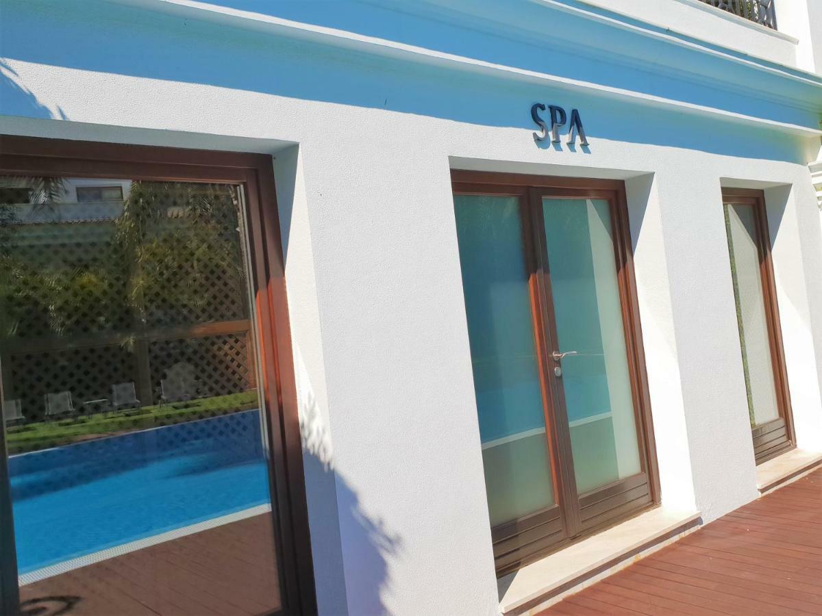 Luxury Apartment Frontal To The Sea In Estepona Doncella Beach Exterior photo