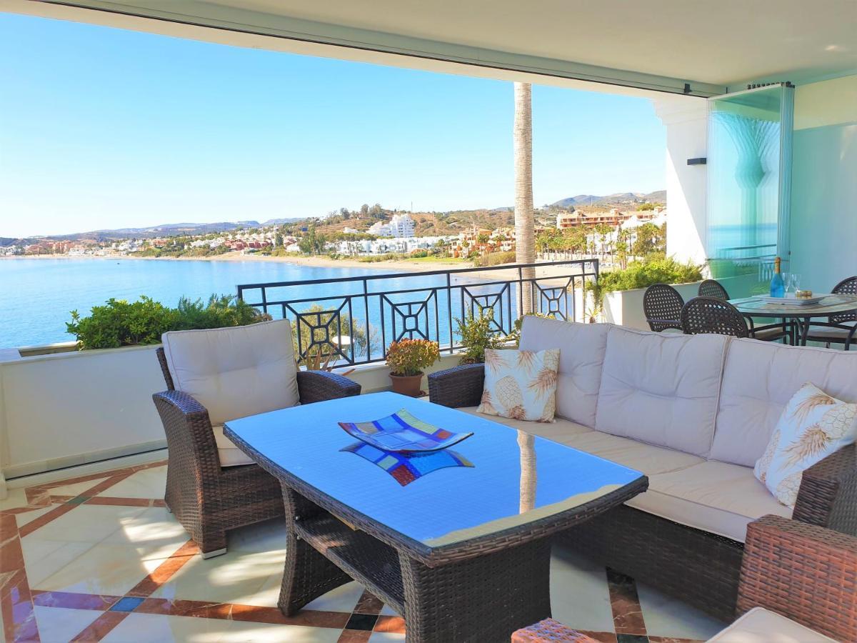 Luxury Apartment Frontal To The Sea In Estepona Doncella Beach Exterior photo